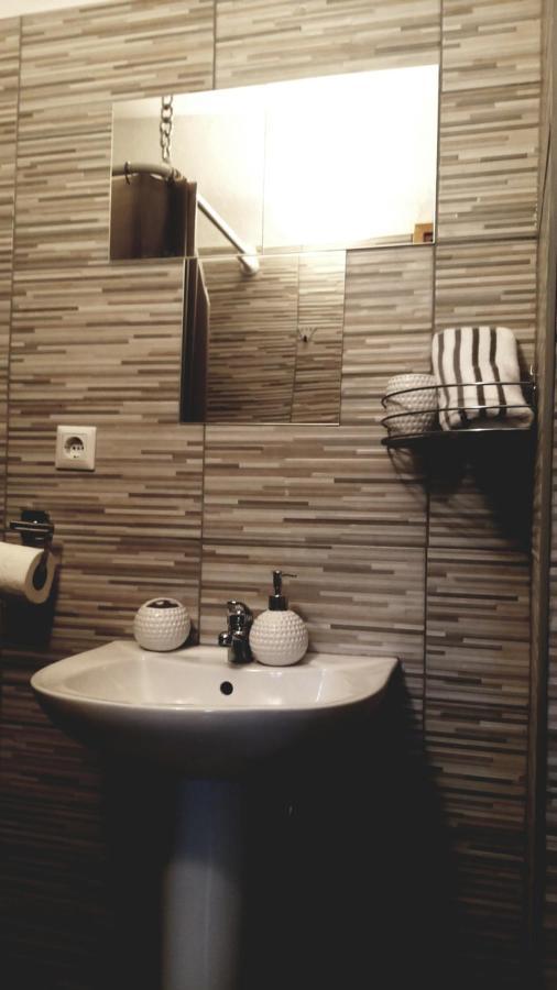 Apartment Sajra Kulen Vakuf